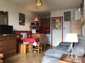 Charmant studio 4 pers, balcon Sud, proche pistes - Plan Peisey - FR-1-757-127